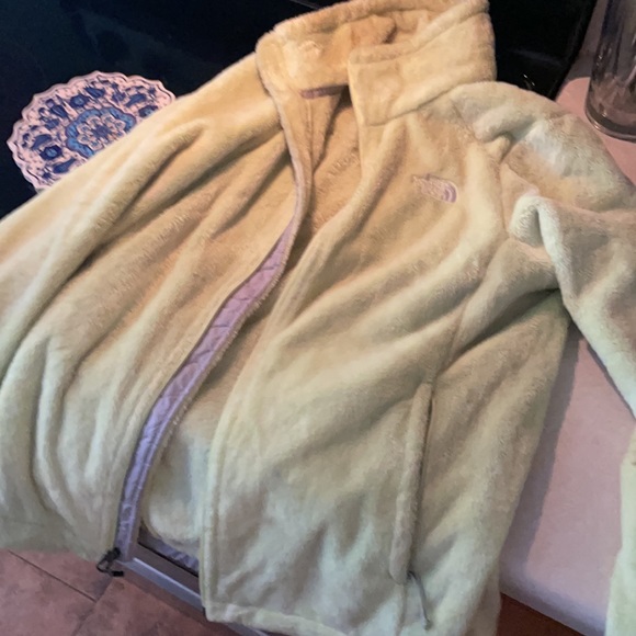 North Face light lime green zip up! - Picture 4 of 7